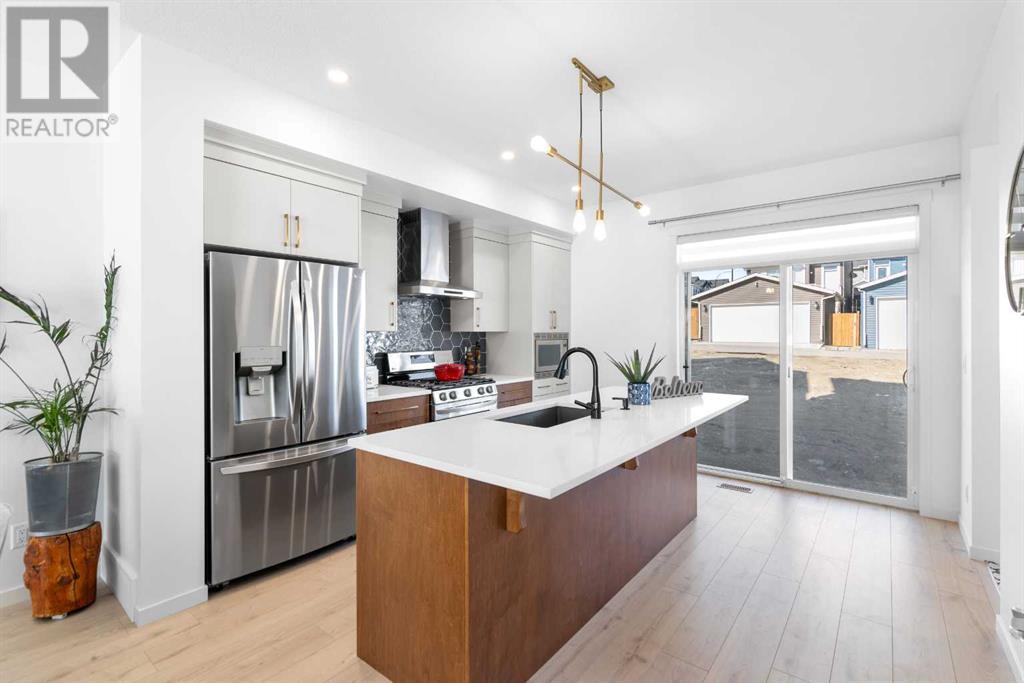 Single Family House for Sale in  Edith Road NW Glacier Ridge Calgary 