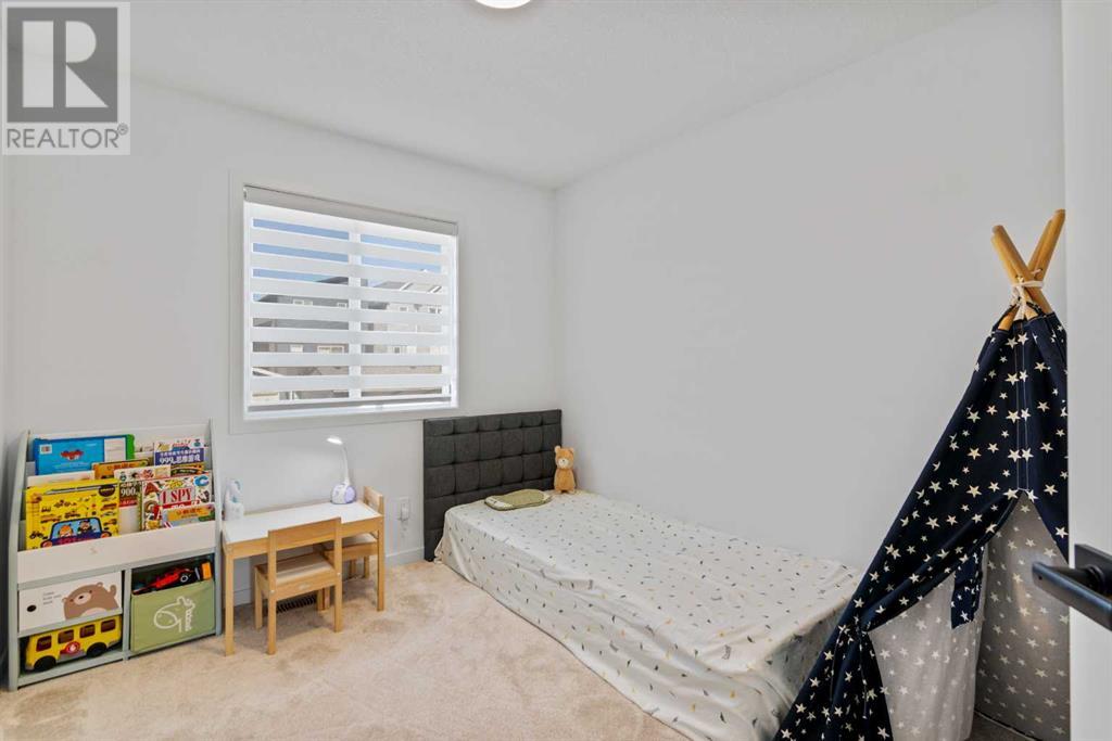 Single Family House for Sale in  Edith Road NW Glacier Ridge Calgary 