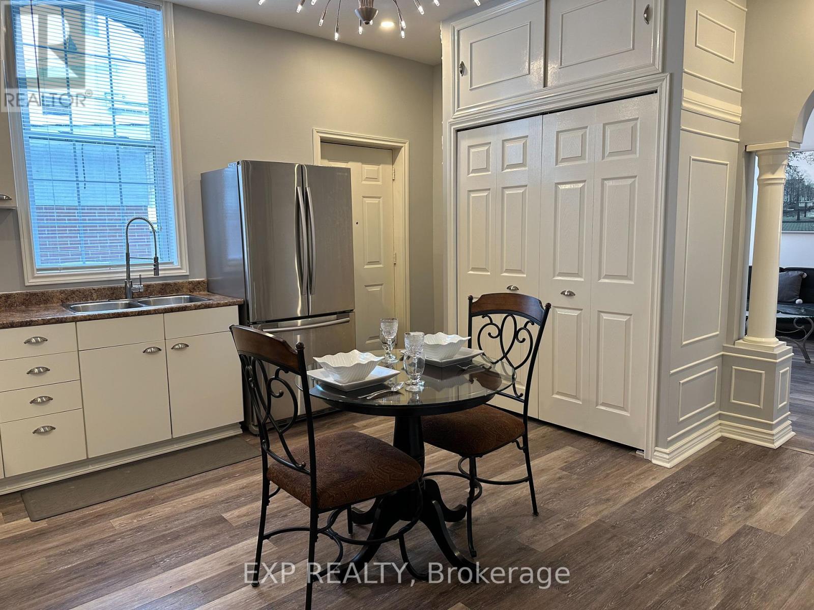 Photo 11 of 1 242 Bridge Street, Carleton Place ON