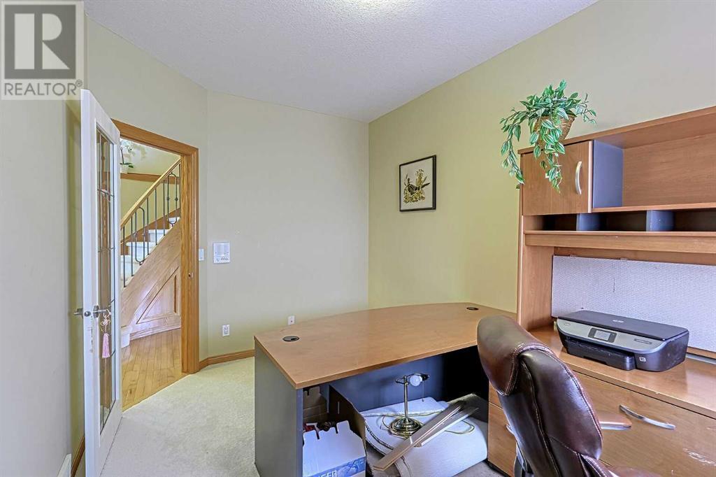 Single Family House for Sale in  Royal Highland Court NW Royal Oak Calgary 