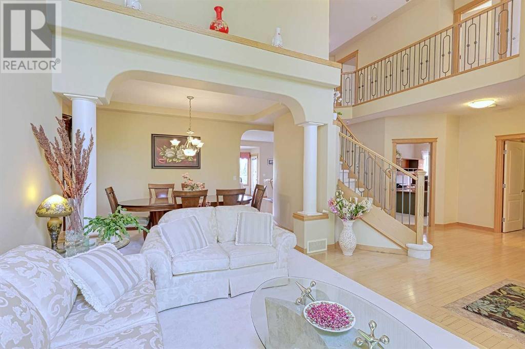 Single Family House for Sale in  Royal Highland Court NW Royal Oak Calgary 