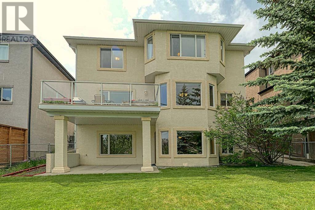 Single Family House for Sale in  Royal Highland Court NW Royal Oak Calgary 