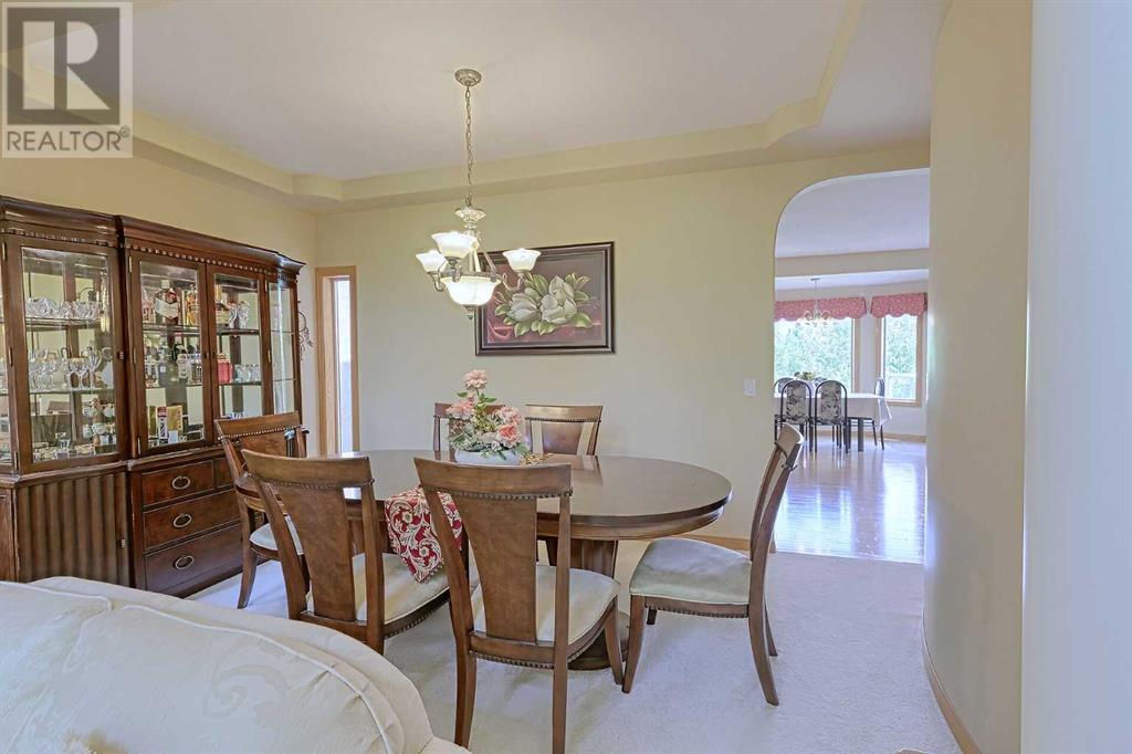 Single Family House for Sale in  Royal Highland Court NW Royal Oak Calgary 