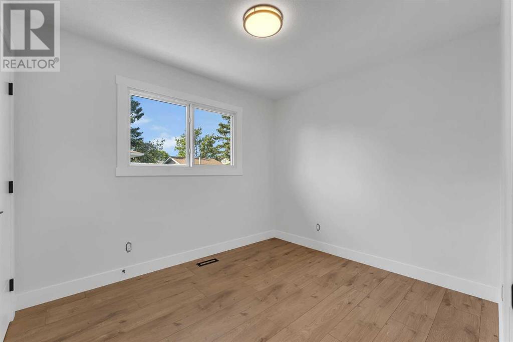 Single Family House Bungalow for Sale in  whitestone Way NE Whitehorn Calgary 