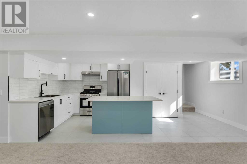 Single Family House Bungalow for Sale in  whitestone Way NE Whitehorn Calgary 