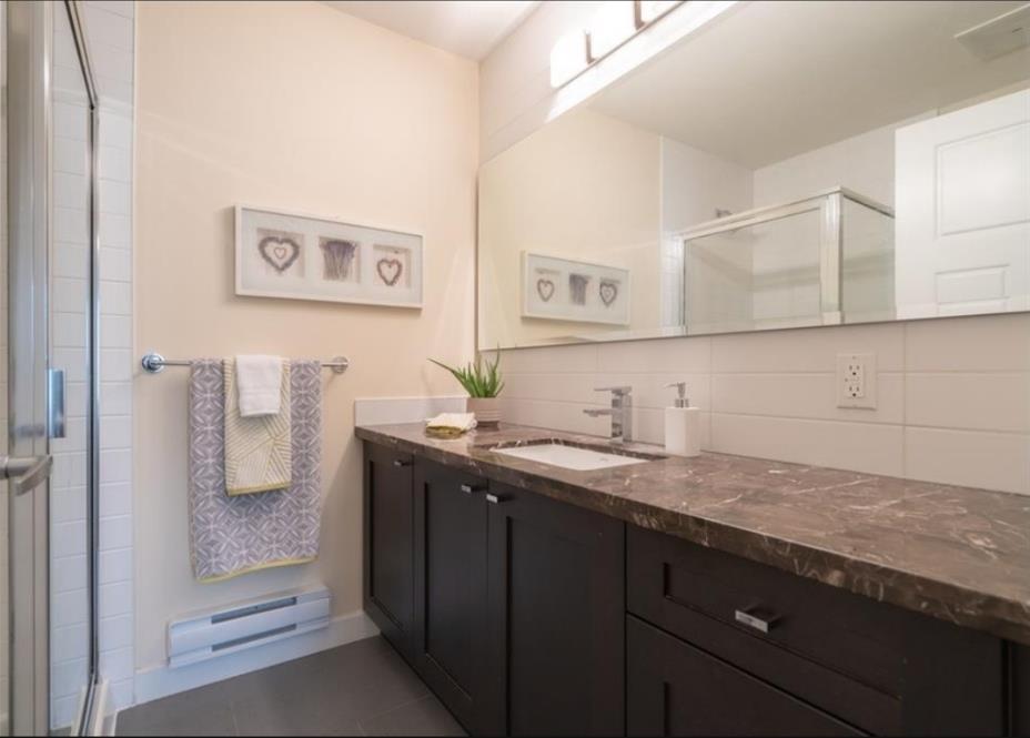 Photo 16 of 5 8713 158 Street, Surrey BC