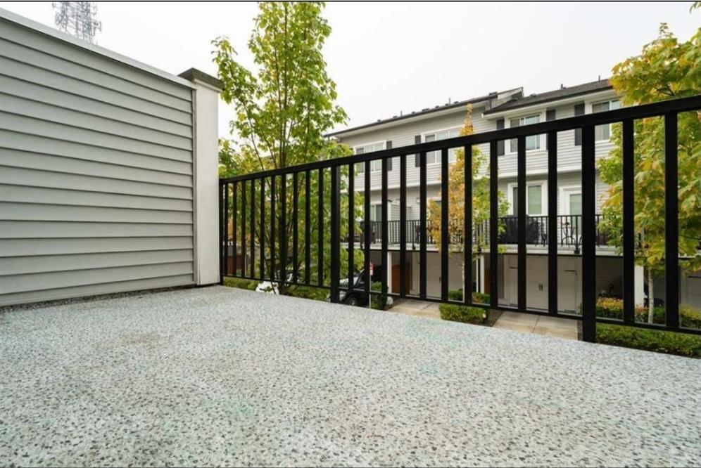Photo 12 of 5 8713 158 Street, Surrey BC
