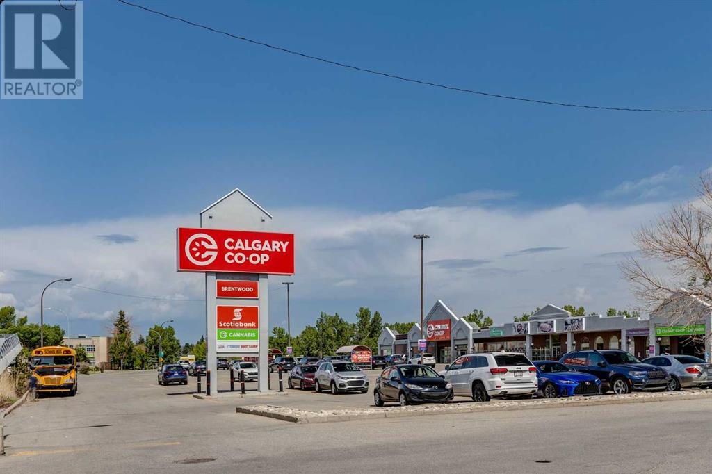 Single Family House for Sale in   Brentwood Road NW Brentwood Calgary 