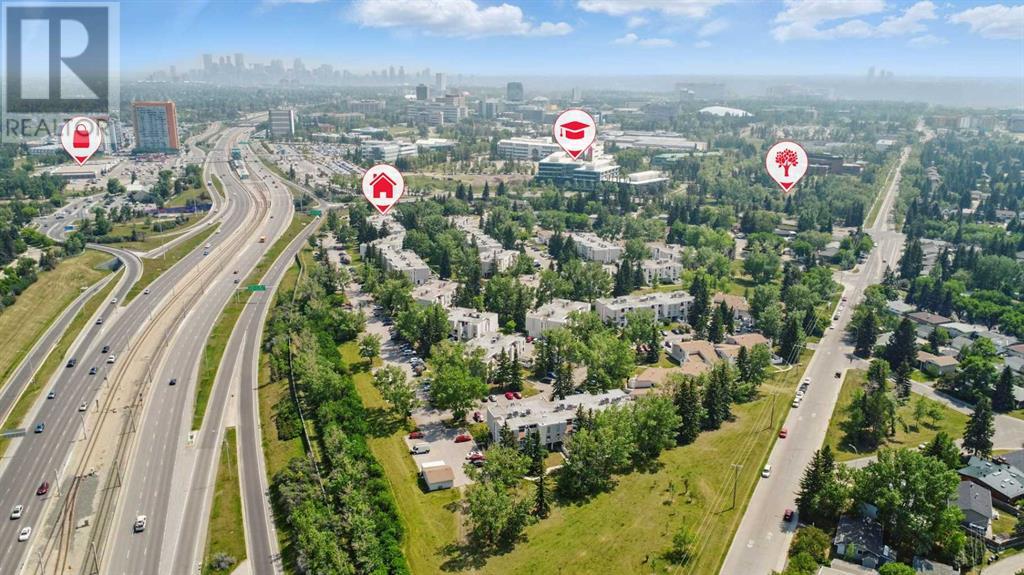 Single Family House for Sale in   Varsity Drive NW Varsity Calgary 