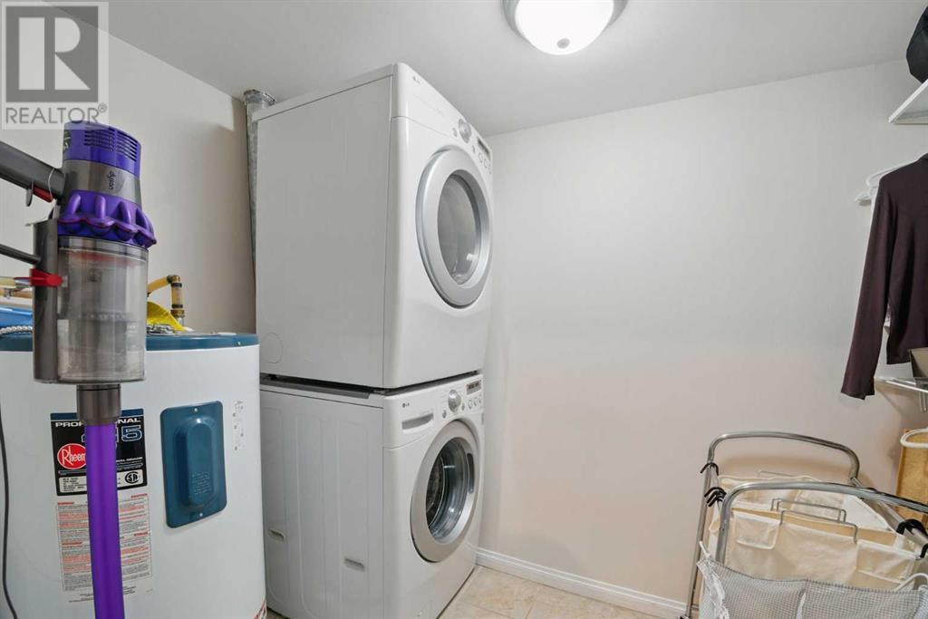 Single Family House for Sale in   Varsity Drive NW Varsity Calgary 