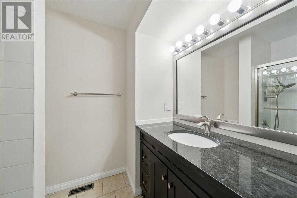 Single Family House for Sale in   Varsity Drive NW Varsity Calgary 