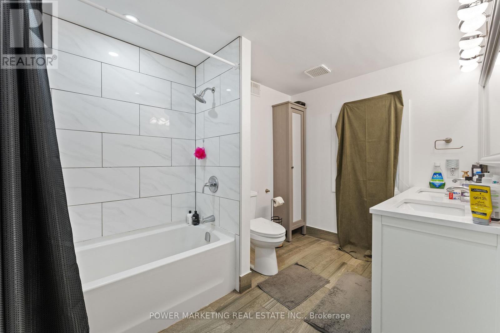 Photo 21 of 1244 Prince Of Wales Drive, Ottawa ON
