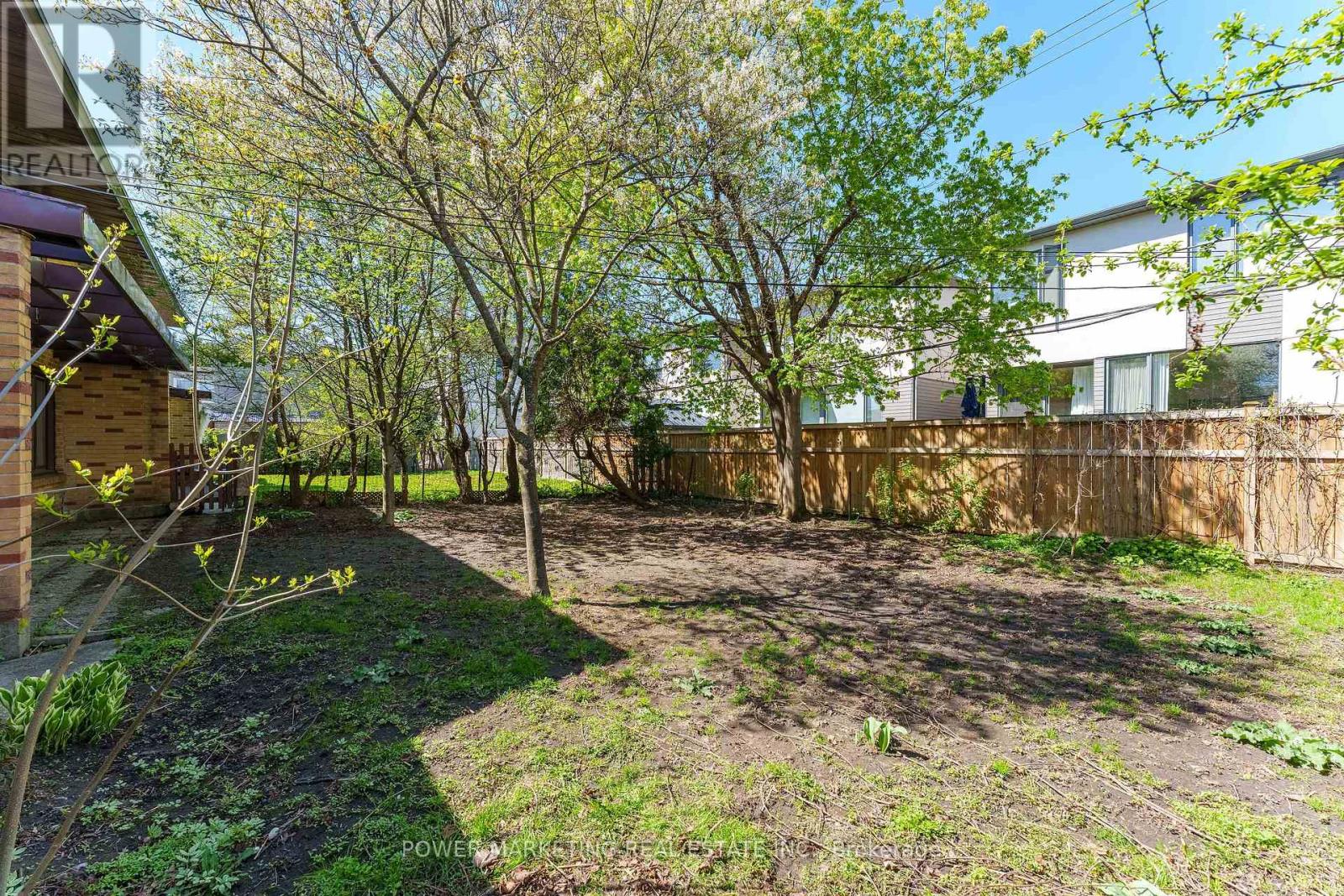 Photo 20 of 1244 Prince Of Wales Drive, Ottawa ON