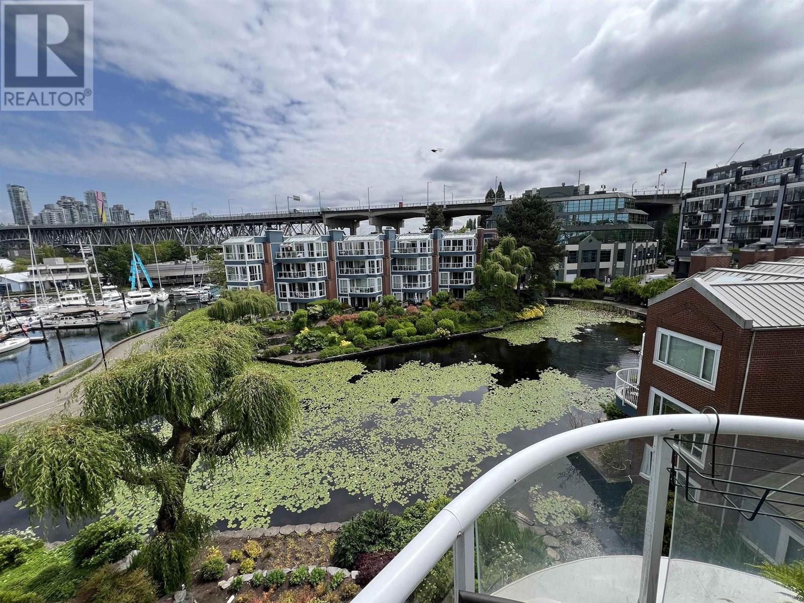 Photo 1 of 404 1551 Mariner Walk, Vancouver BC