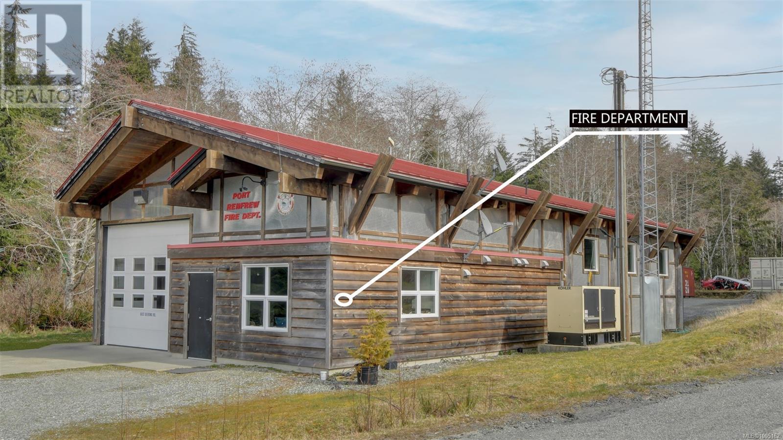 16926 Beachview Close, Port Renfrew