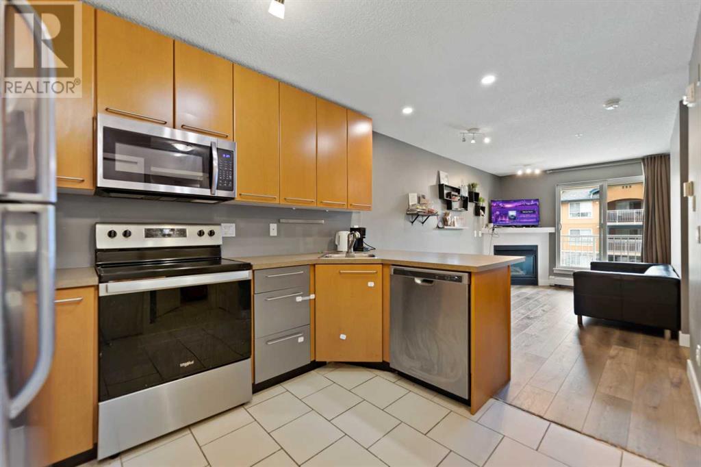 Single Family House for Sale in   Richard Court SW Lincoln Park Calgary 