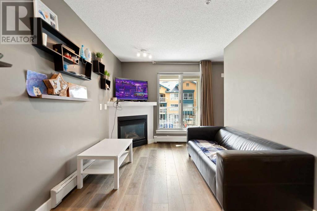 Single Family House for Sale in   Richard Court SW Lincoln Park Calgary 