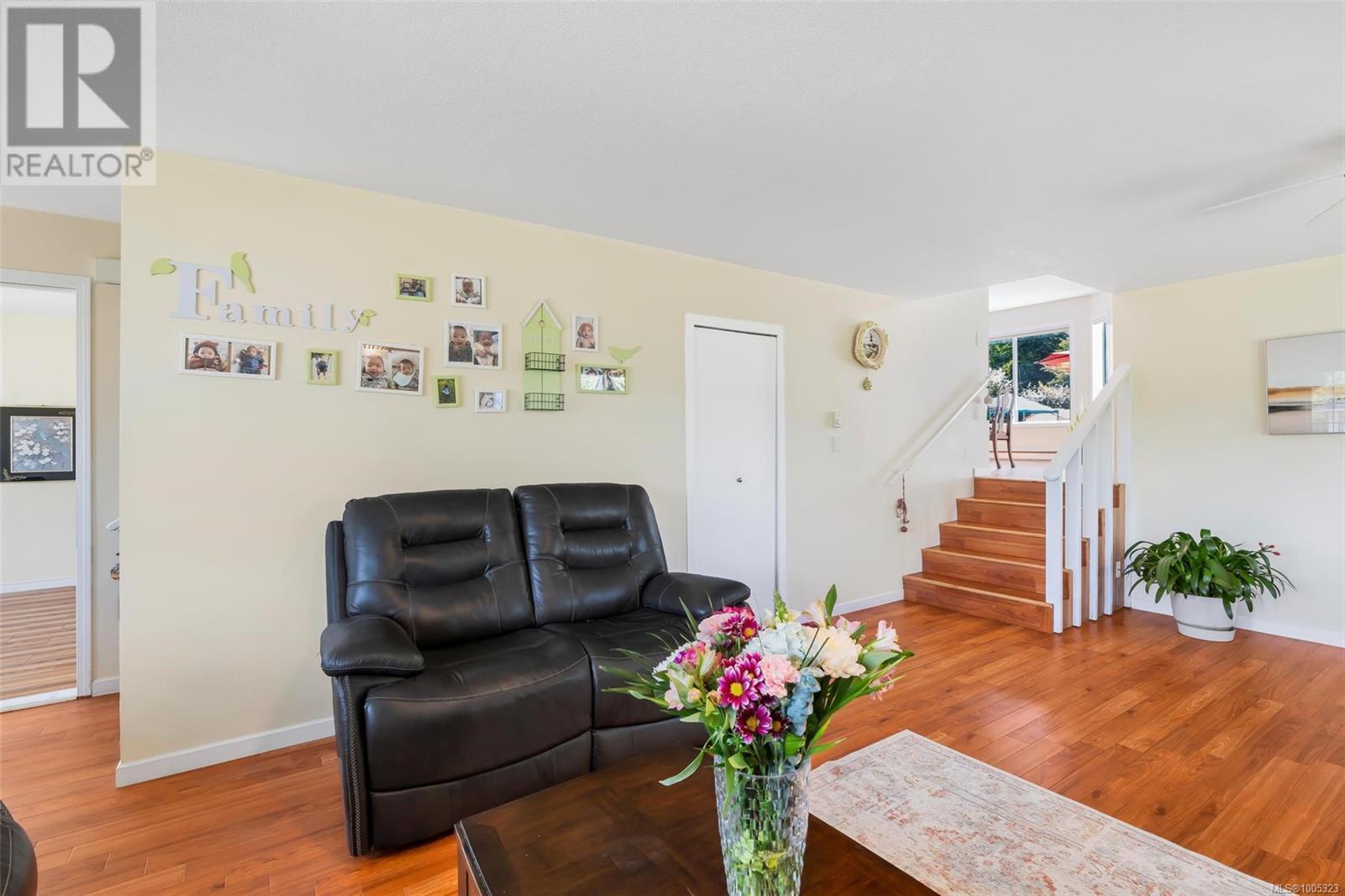  6520 Country Road, Sooke