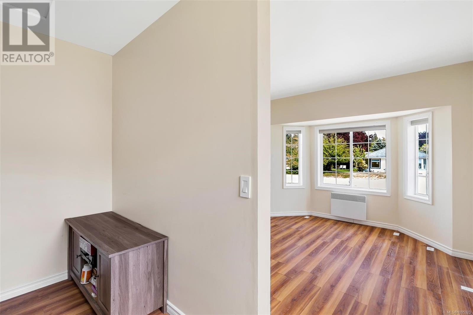  6520 Country Road, Sooke