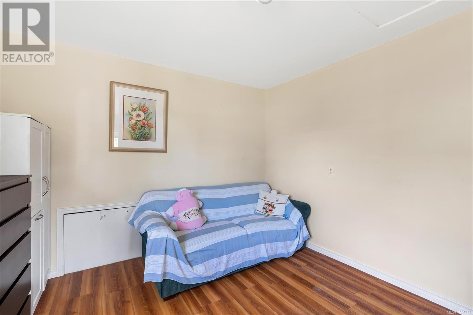  6520 Country Road, Sooke