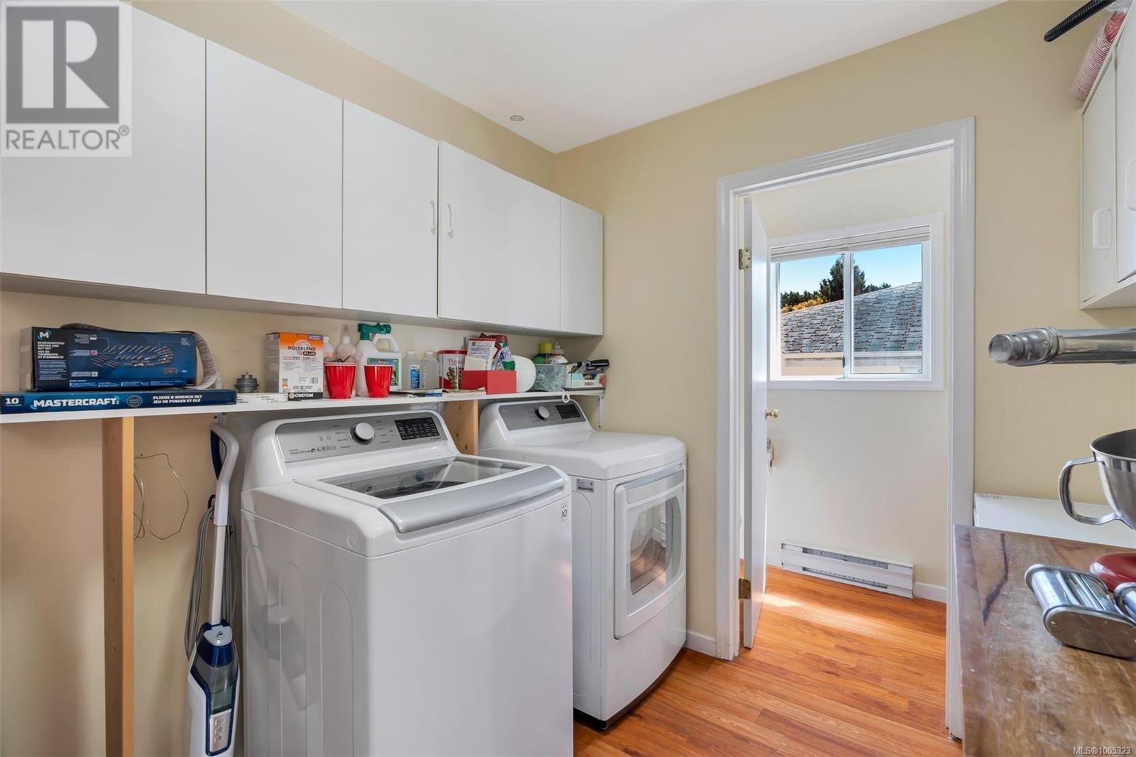 6520 Country Road, Sooke