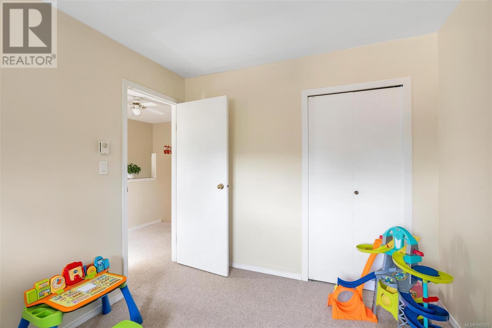  6520 Country Road, Sooke