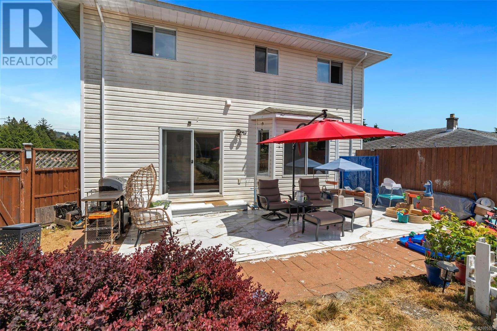  6520 Country Road, Sooke