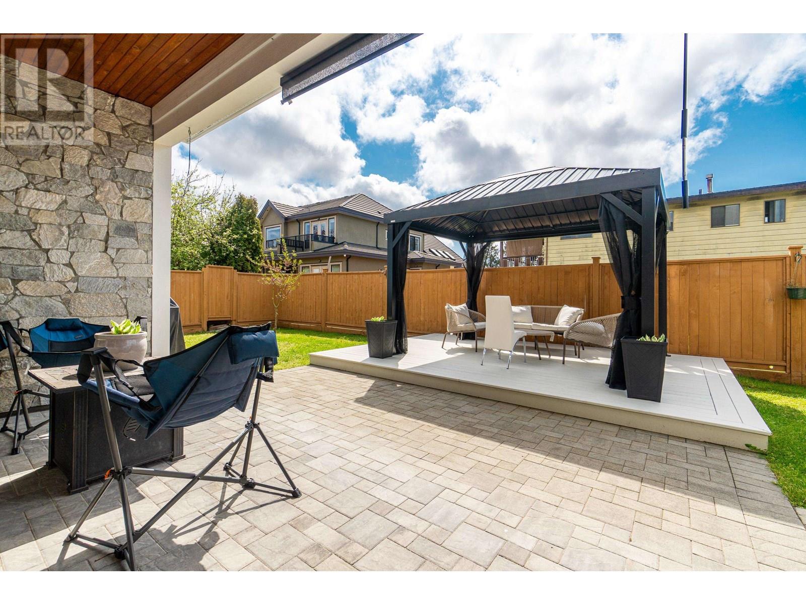 10660 ANGLESEA Drive, Richmond