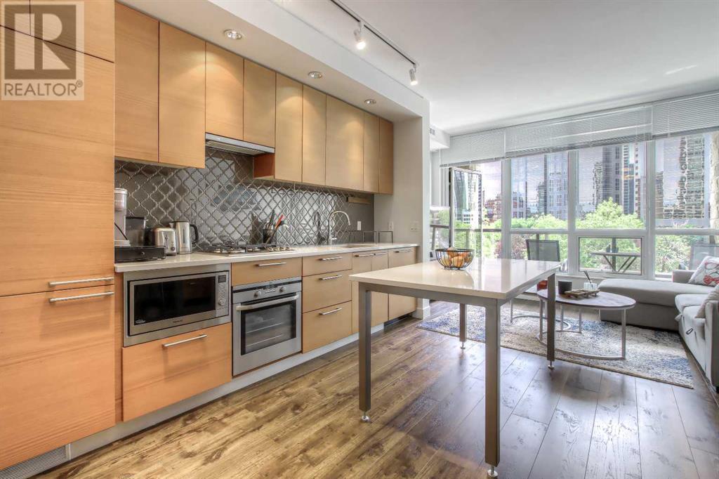 Single Family House for Sale in   Riverfront Avenue SW Chinatown Calgary 