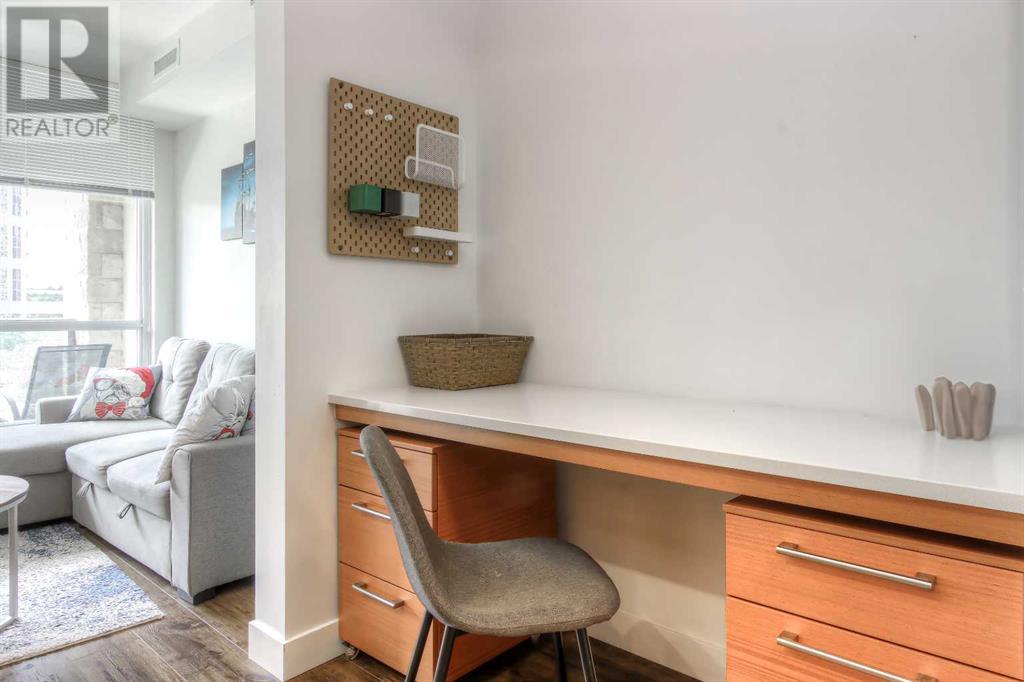 Single Family House for Sale in   Riverfront Avenue SW Chinatown Calgary 