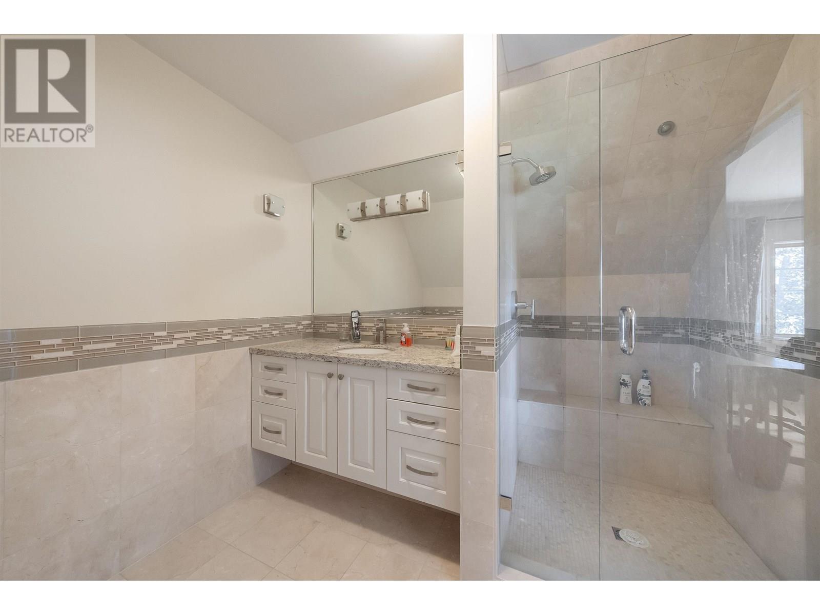 12351 GILBERT Road, Richmond