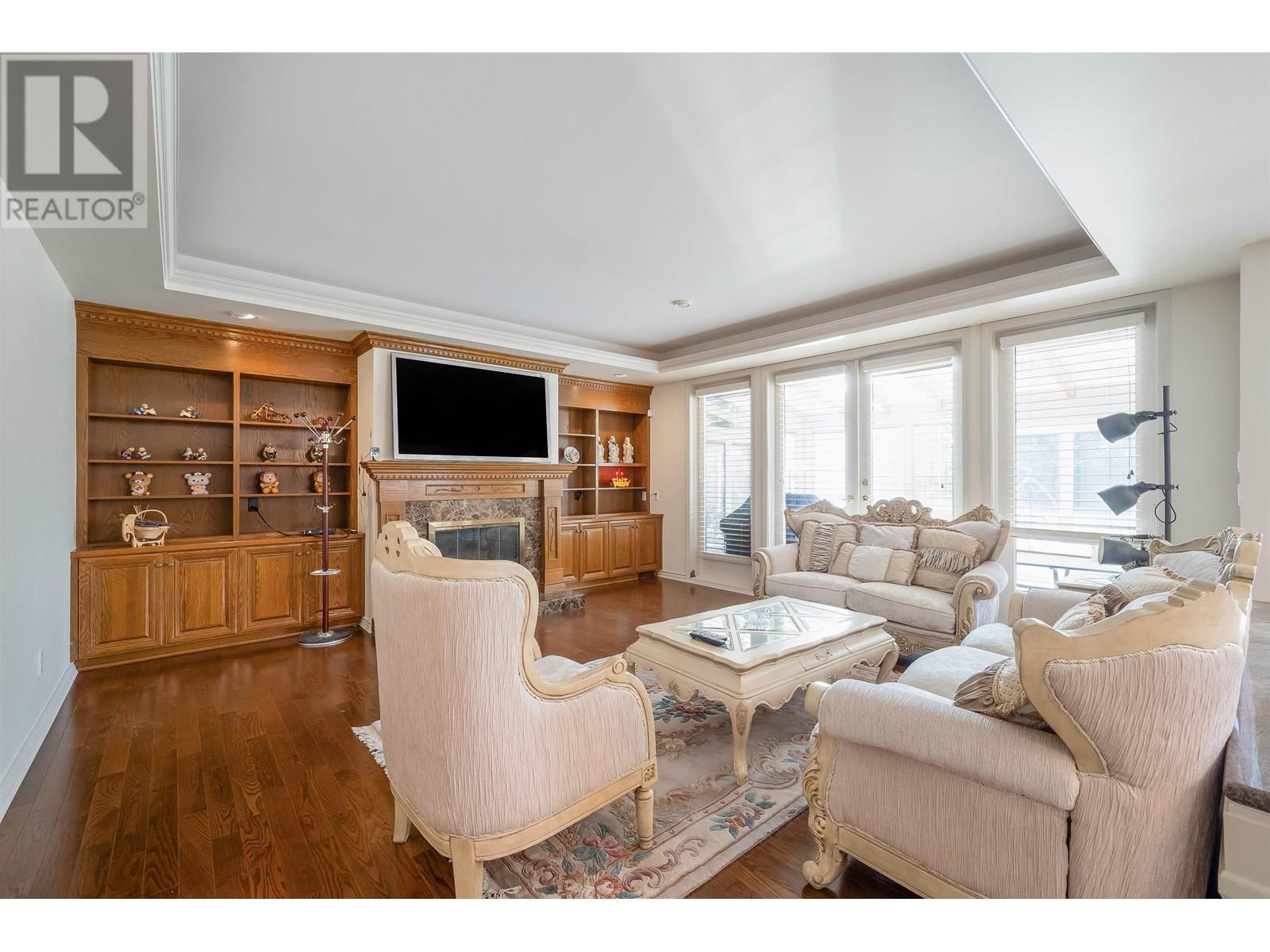 12351 GILBERT Road, Richmond