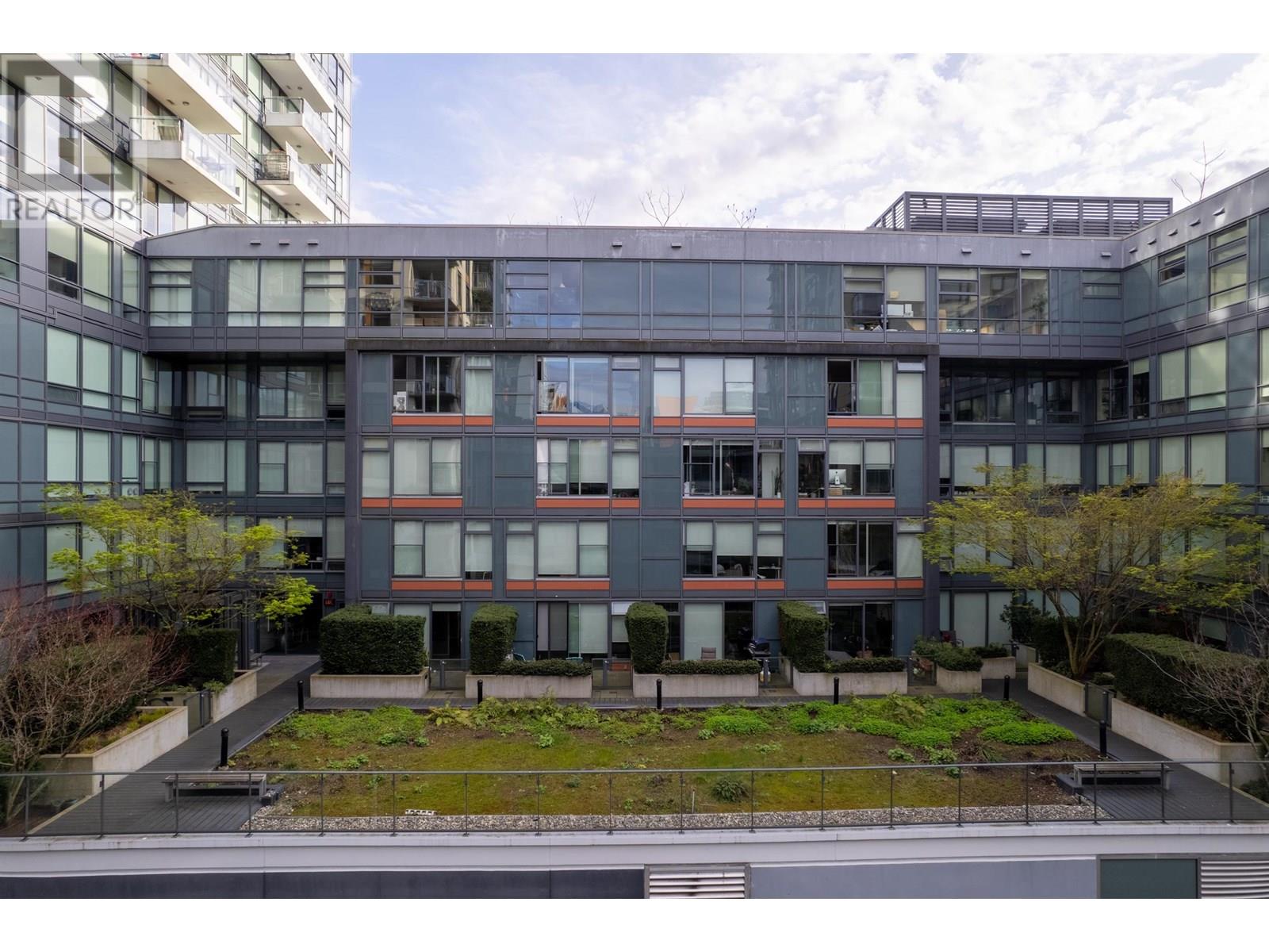 Photo 13 of 1503 1783 Manitoba Street, Vancouver BC
