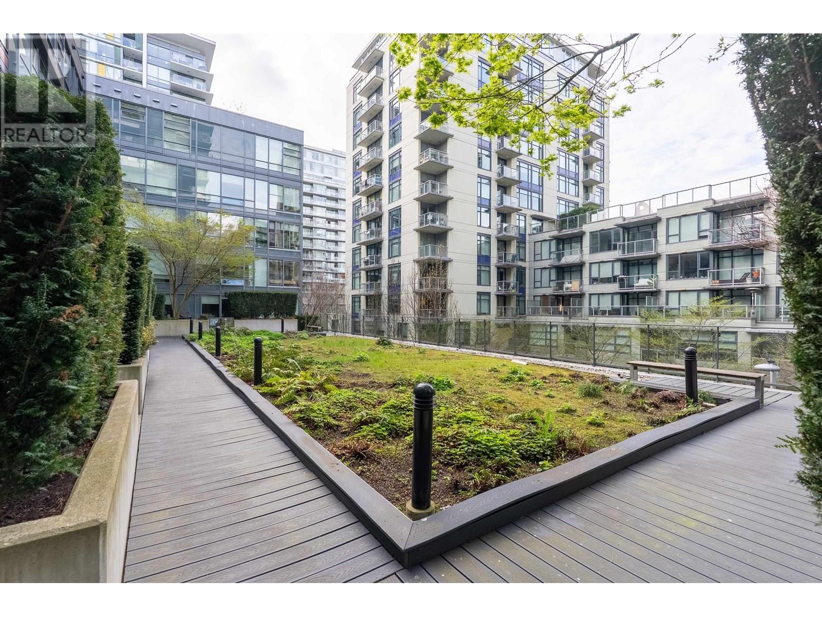 Photo 10 of 1503 1783 Manitoba Street, Vancouver BC