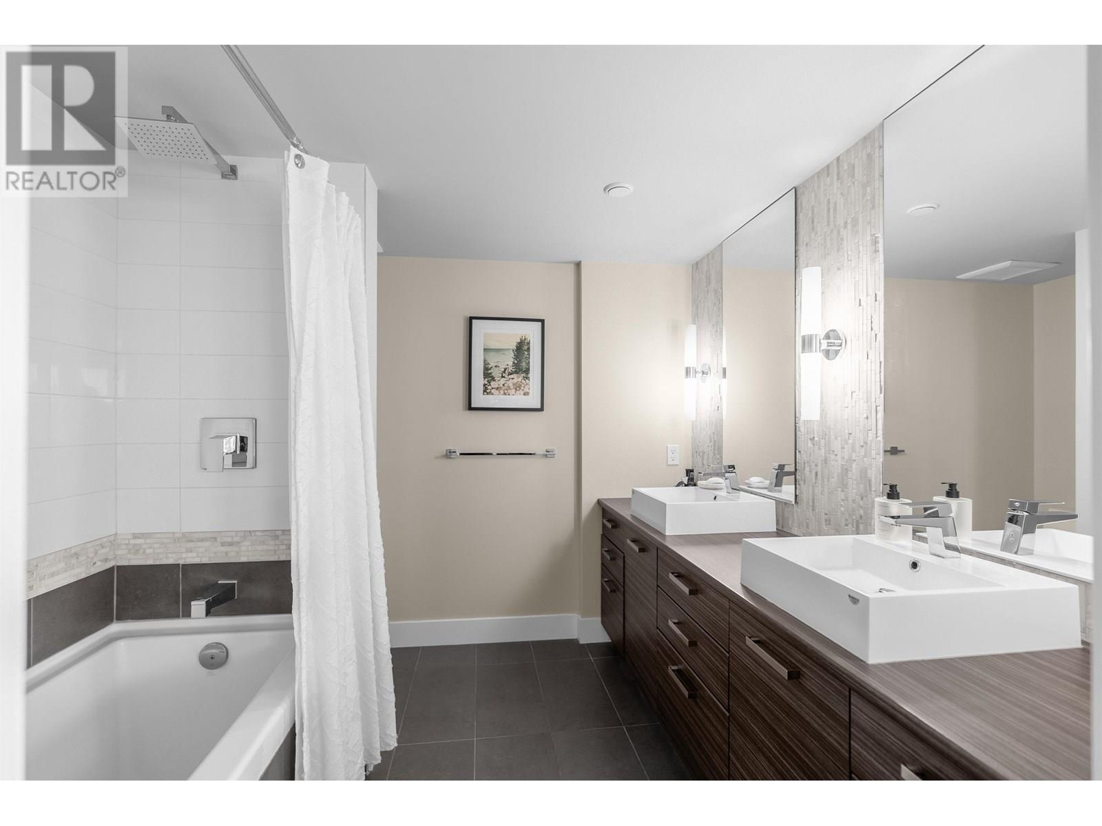 Photo 3 of 1503 1783 Manitoba Street, Vancouver BC