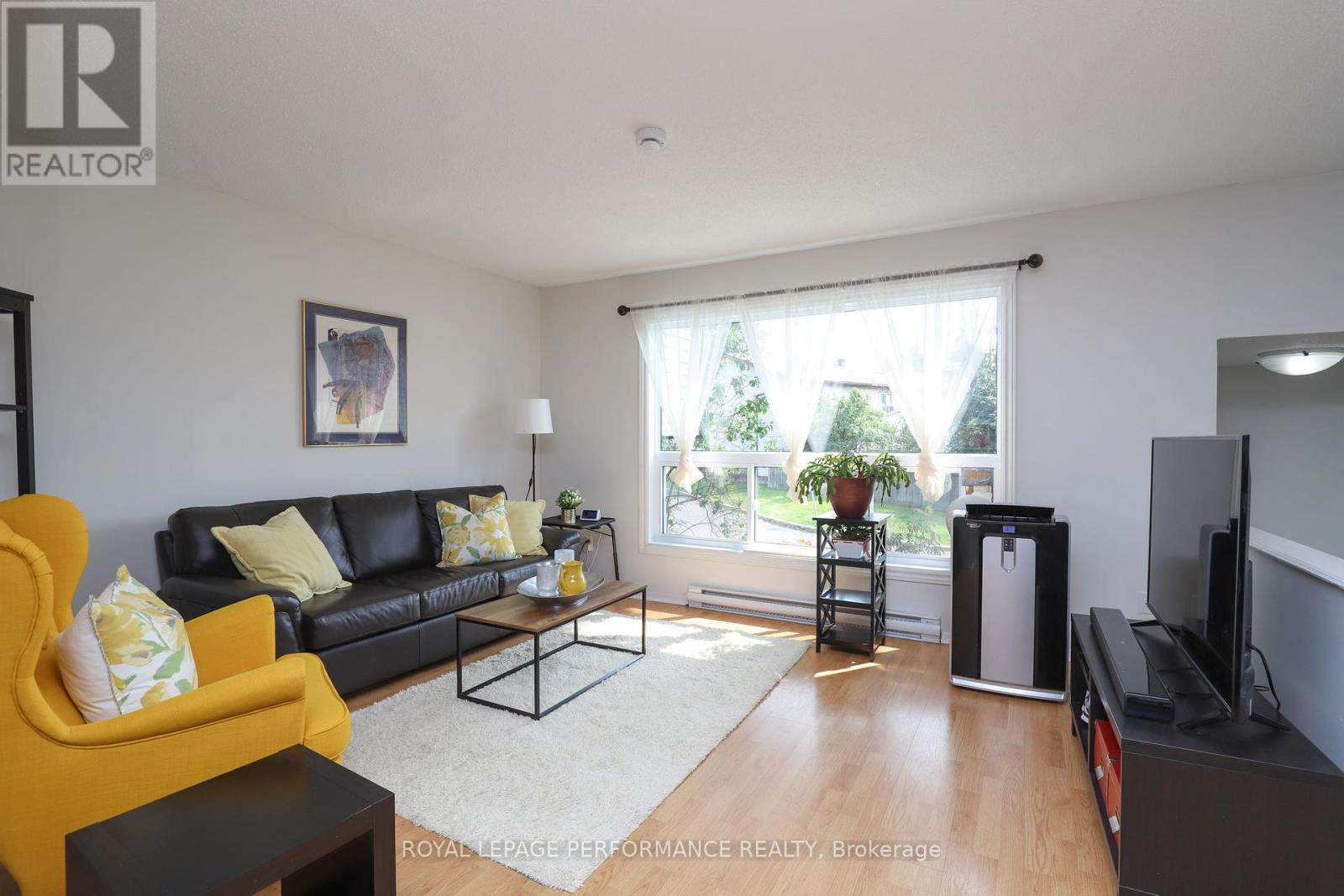 Photo 10 of A 2 Lovell Lane, Ottawa ON