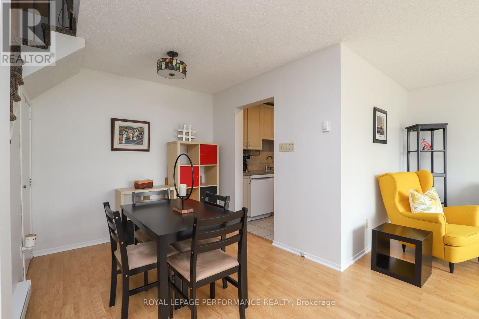 Photo 7 of A 2 Lovell Lane, Ottawa ON