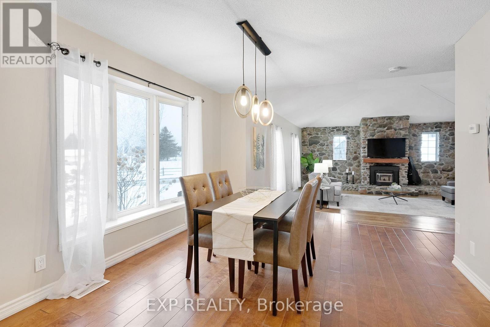 Photo 8 of 137 North Street, Alnwick Haldimand ON