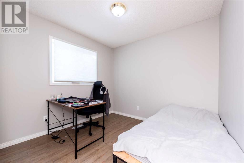 Single Family House 4 Level for Sale in  Erin Circle SE Erin Woods Calgary 