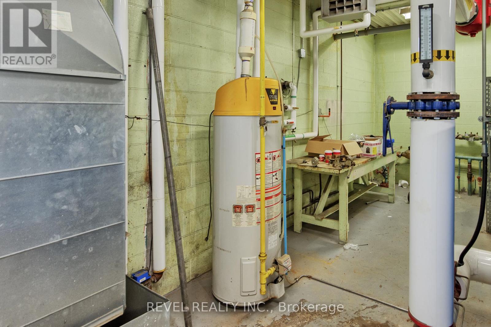 Photo 36 of 45 Randall Avenue, Hamilton ON