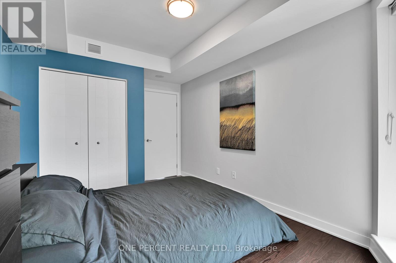 Photo 40 of 1905 40 Nepean Street, Ottawa ON