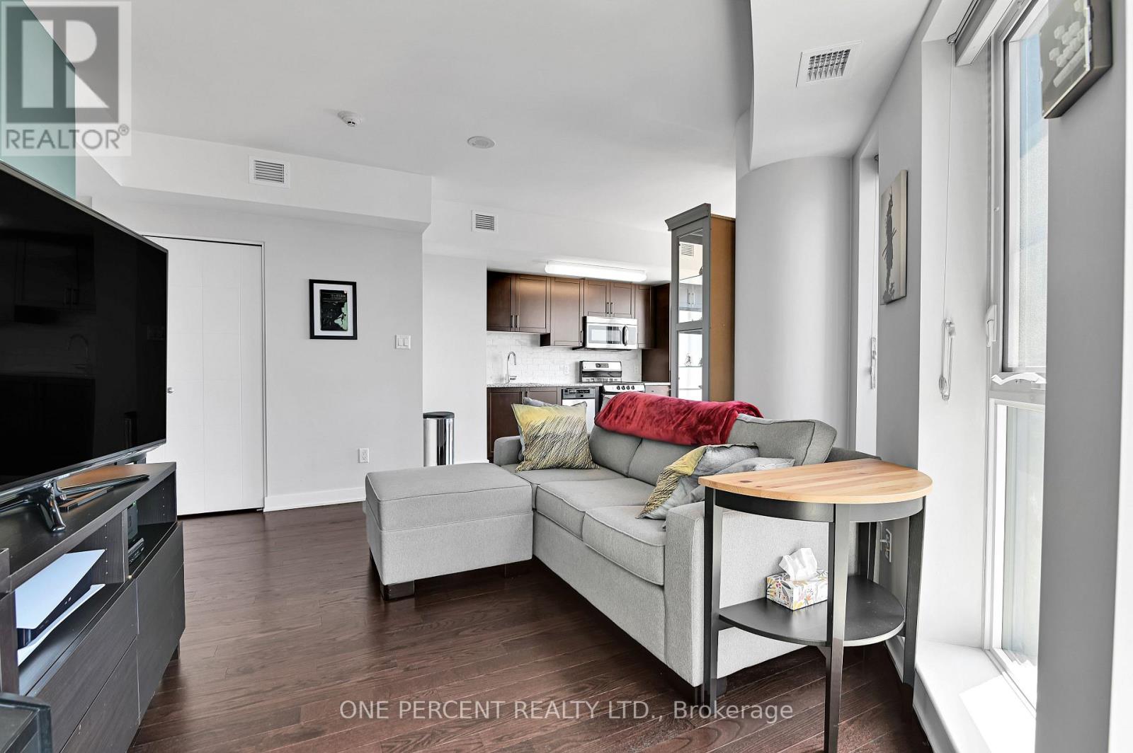 Photo 39 of 1905 40 Nepean Street, Ottawa ON