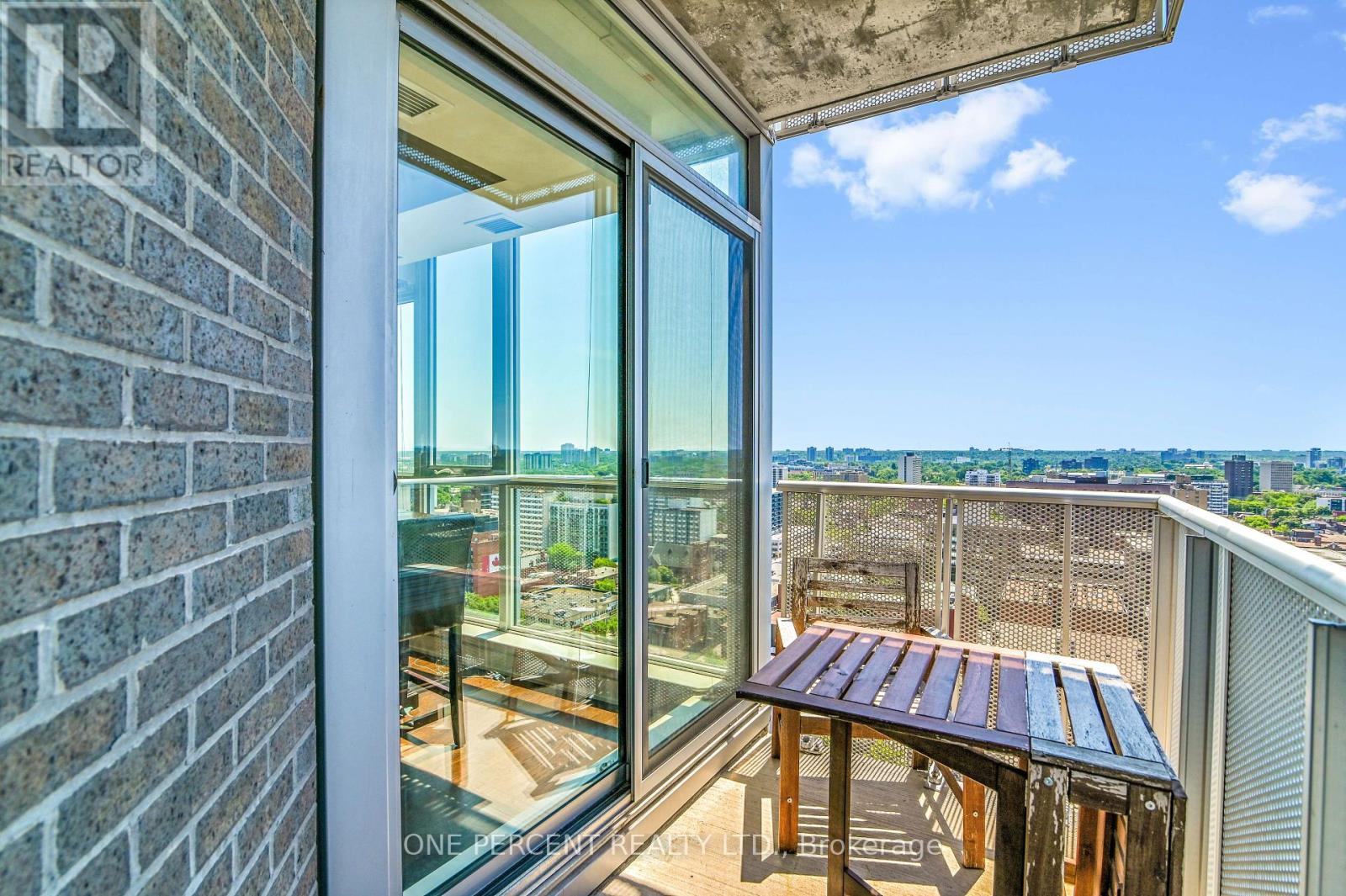 Photo 1 of 1905 40 Nepean Street, Ottawa ON