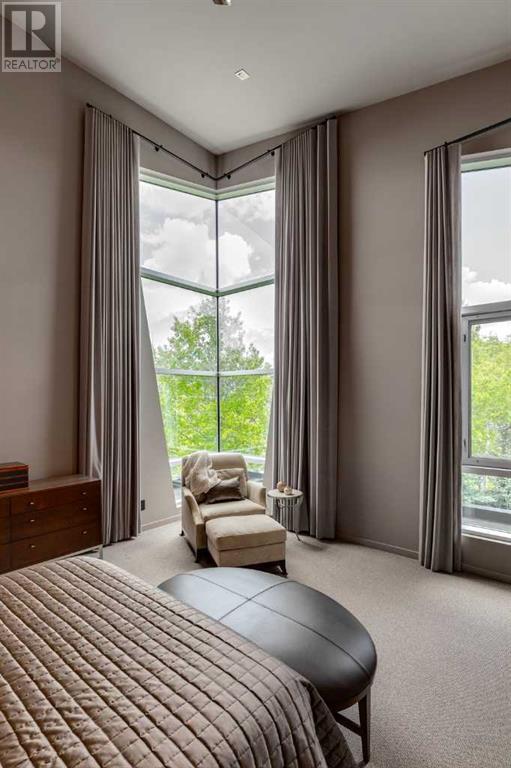 Single Family House for Sale in  Posthill Drive SW Springbank Hill Calgary 