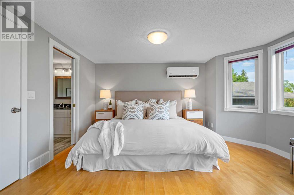 Single Family House for Sale in  Parkridge Green SE Parkland Calgary 