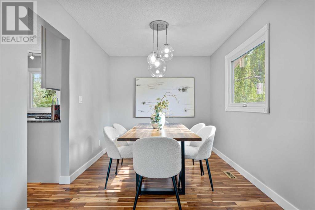 Single Family House for Sale in  Parkridge Green SE Parkland Calgary 