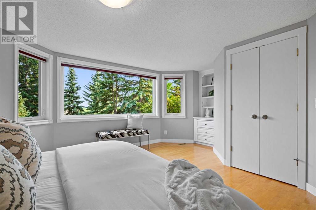 Single Family House for Sale in  Parkridge Green SE Parkland Calgary 