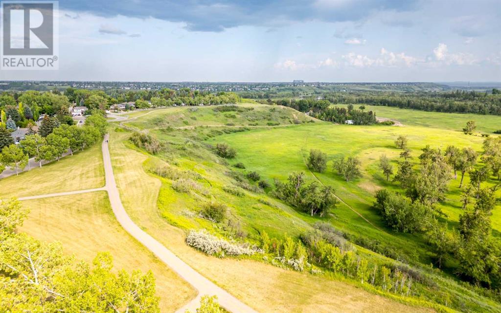 Single Family House for Sale in  Parkridge Green SE Parkland Calgary 