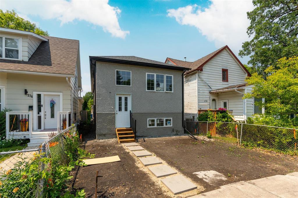 Photo 2 of 276 Parkview Street, Winnipeg MB