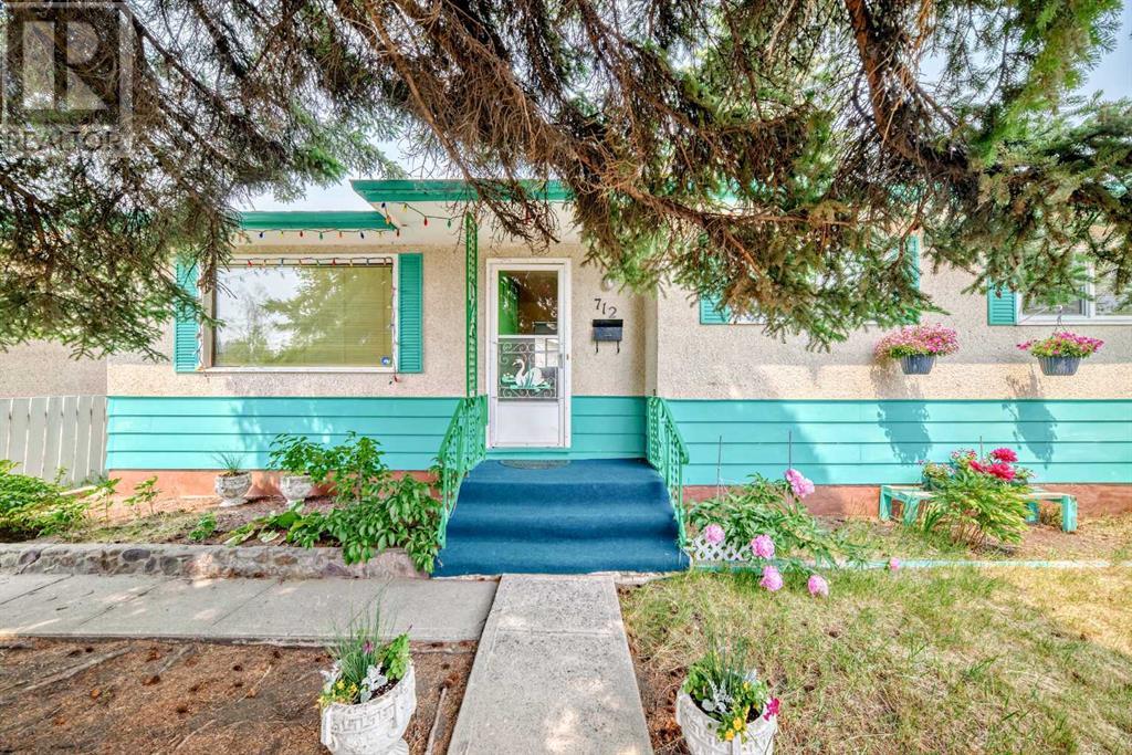 Single Family House Bungalow for Sale in  Avonlea Place SE Acadia Calgary 